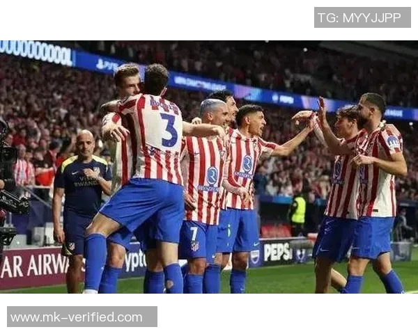 欧冠激战：AC米兰与马竞握手言和帽子戏法瞬间点燃全场激情