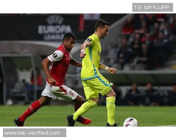 西甲赛场冷门频现利物浦与莱比锡战成平局引发热议