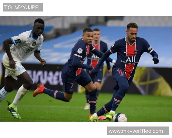 国王杯激战巴黎圣日耳曼小胜利物浦战术解析与精彩瞬间回顾