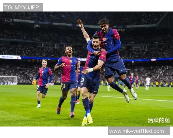 西甲激战莱比锡狂胜巴萨五球红牌事件引发全场热议 西甲激战莱比锡狂胜巴萨五球红牌事件引发全场热议